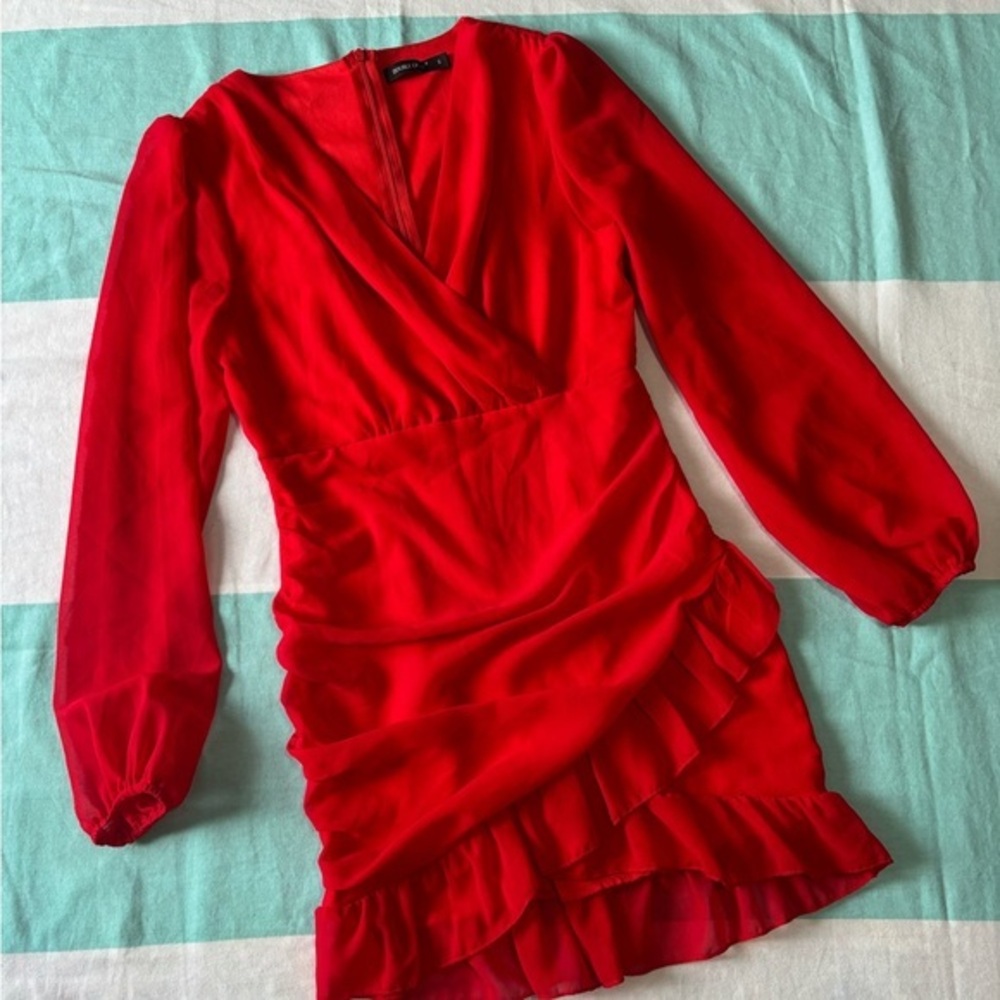 Chic Red Long Sleeve Dress